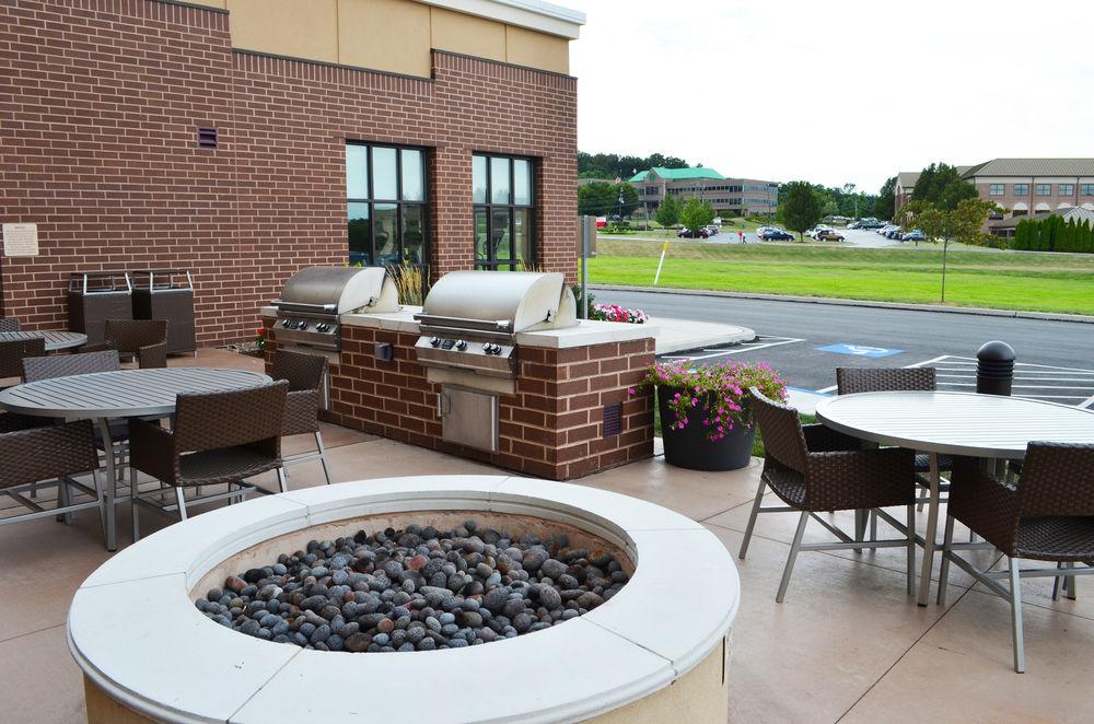 Towneplace Suites By Marriott Harrisburg West/Mechanicsburg Exterior photo